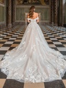 Royal-by-Diane-Legrand-Amber_DSC4153-Enhanced-NR-Edit.webp