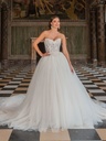 Royal-by-Diane-Legrand-Antoinette_DSC6162-Enhanced-NR-Edit.webp