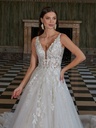 Royal-by-Diane-Legrand-Addison_12A4944.webp