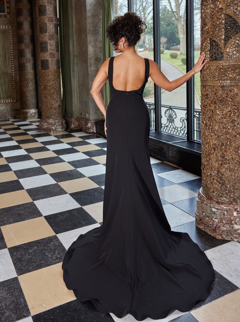 Pearl-1950-black_12A3046.webp