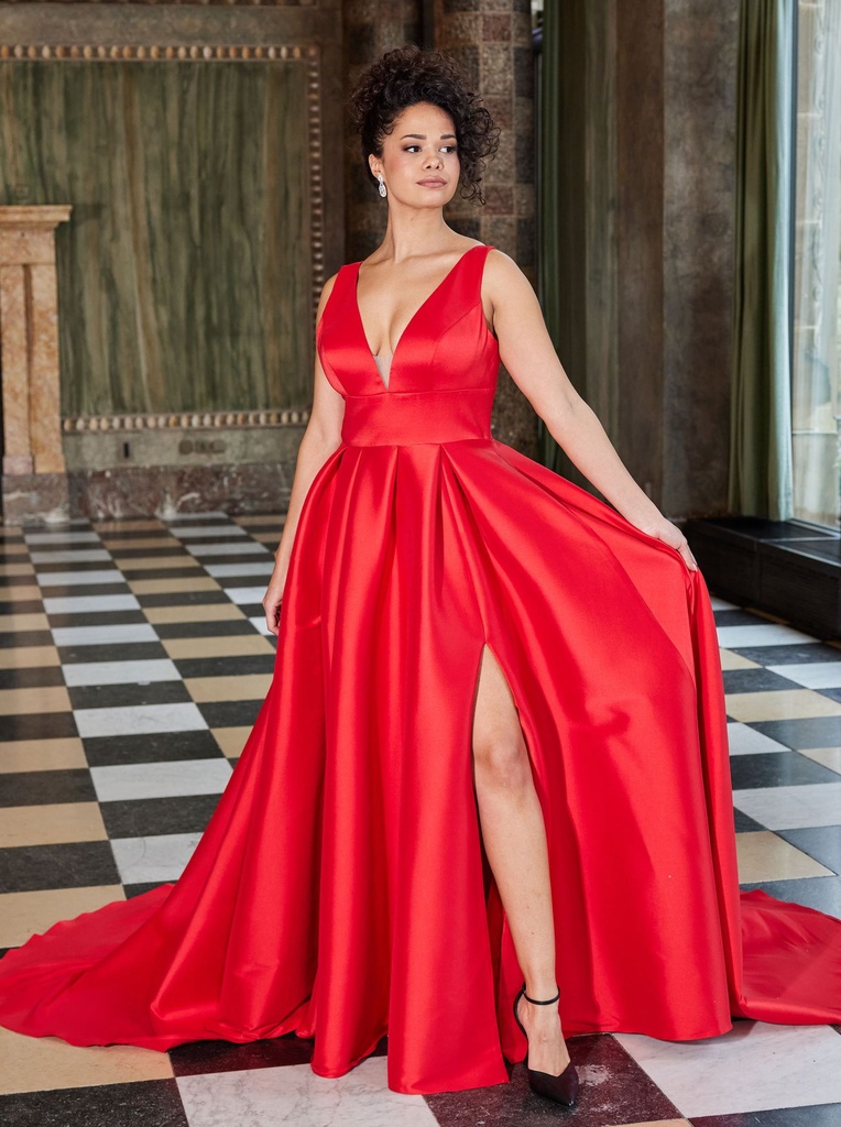 Pearl-1961-red_12A2534.webp