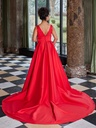 Pearl-1961-red_12A2555.webp